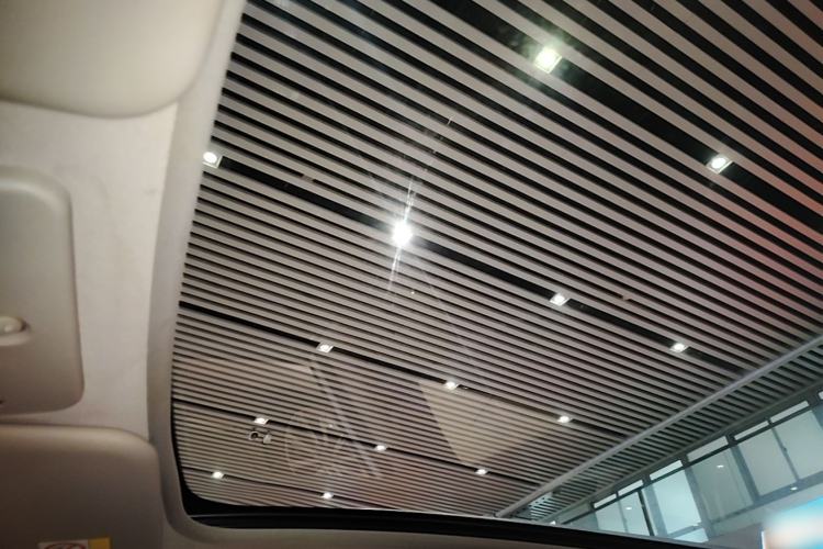 Used Nissan Qashqai 2016 2.0L CVT Luxury Edition Headliner