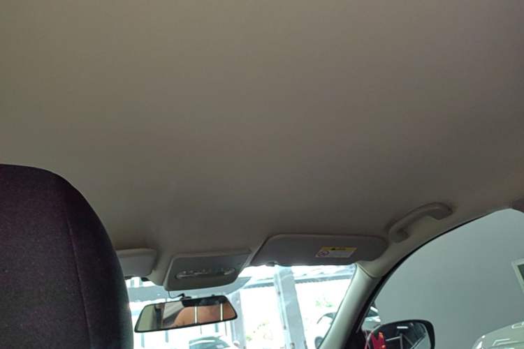 Used Nissan Qashqai 2016 2.0L CVT Elite Edition Headliner