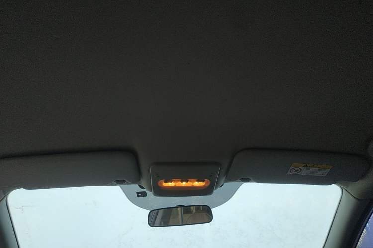 Used Nissan Qashqai 2016 2.0L CVT Elite Edition Headliner