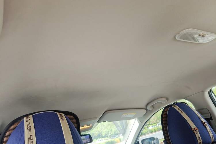 Used Nissan Qashqai 2016 1.2T Manual Fashion Edition Headliner