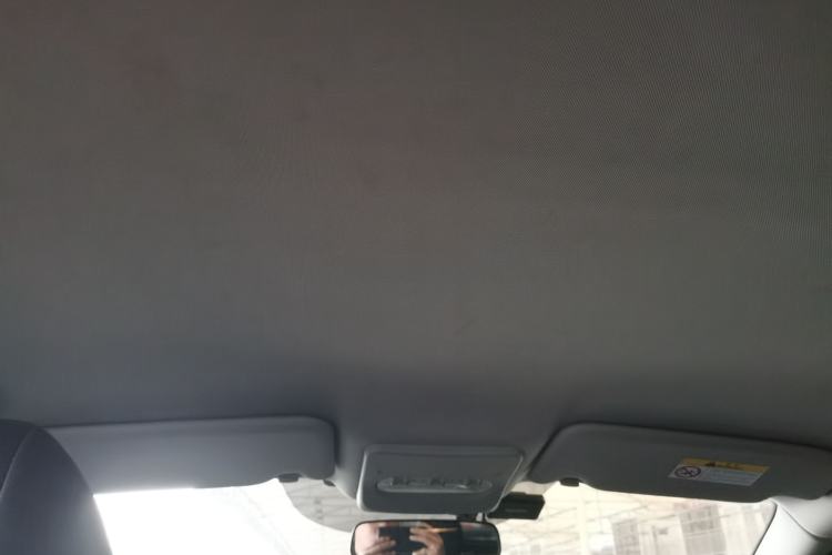 Used Nissan Qashqai 2016 2.0L CVT Elite Edition Headliner