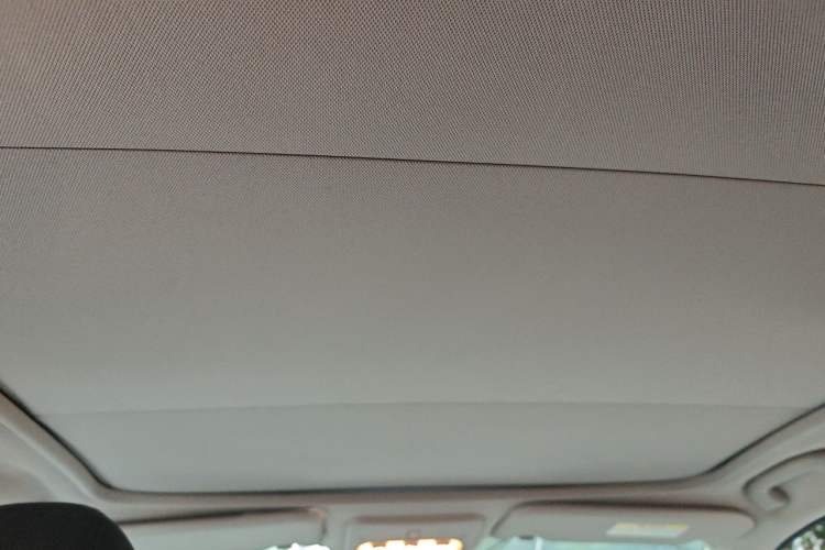 Used Nissan Qashqai 2016 2.0L CVT Flagship Edition Headliner