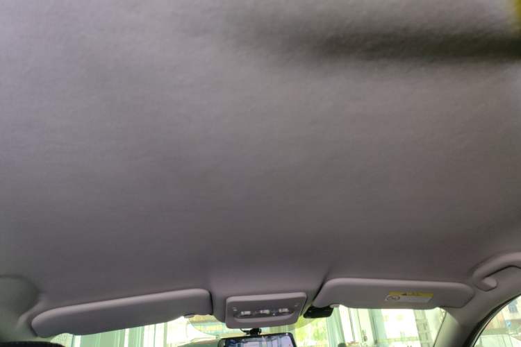 Used Nissan Qashqai 2016 2.0L CVT Elite Edition Headliner