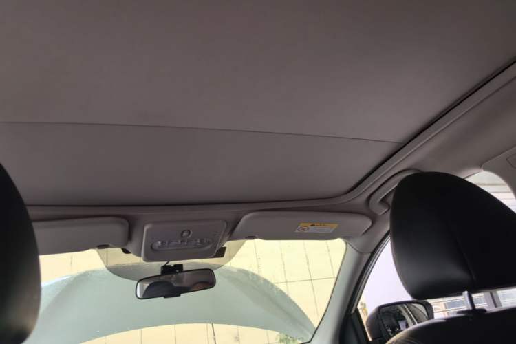 Used Nissan Qashqai 2016 2.0L CVT Luxury Edition Headliner