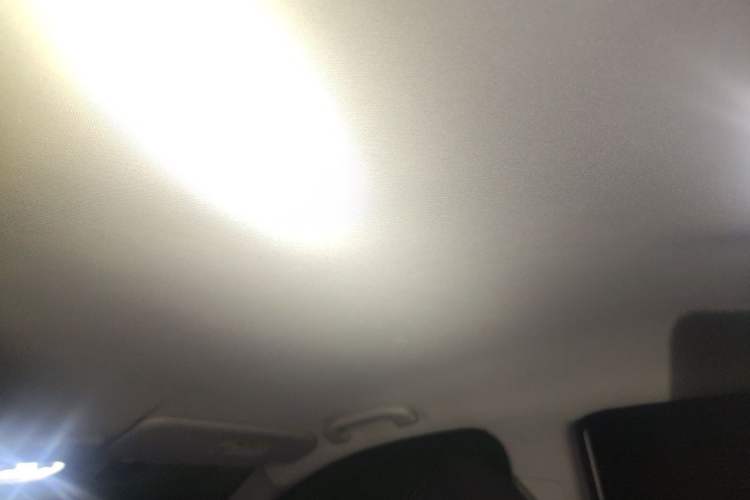 Used Nissan Qashqai 2016 2.0L CVT Elite Edition Headliner