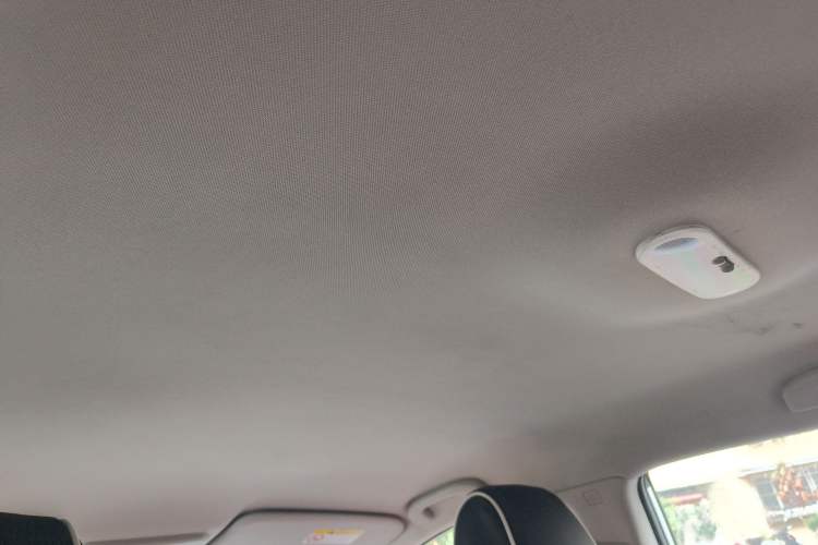 Used Nissan Qashqai 2016 2.0L CVT Elite Edition Headliner