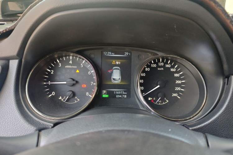Used Nissan Qashqai 2016 2.0L CVT Elite Edition Instrument Cluster