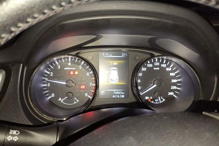 Used Nissan Qashqai 2016 2.0L CVT Luxury Edition Instrument Cluster
