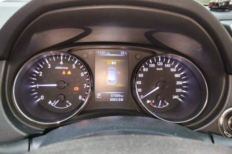 Used Nissan Qashqai 2016 2.0L CVT Luxury Edition Instrument Cluster
