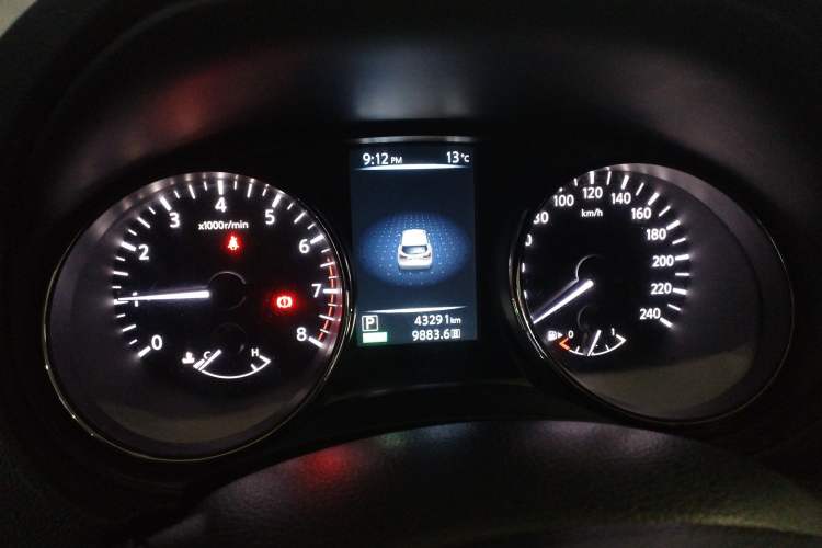 Used Nissan Qashqai 2016 2.0L CVT Luxury Edition Instrument Cluster