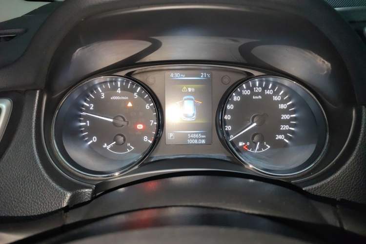 Used Nissan Qashqai 2016 2.0L CVT Elite Edition Instrument Cluster