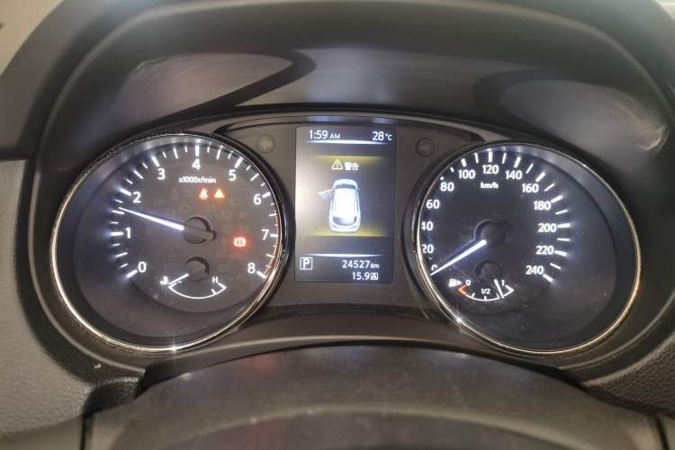 Used Nissan Qashqai 2016 2.0L CVT Elite Edition Instrument Cluster