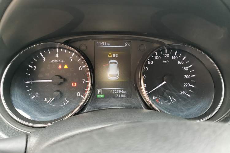 Used Nissan Qashqai 2016 2.0L CVT Luxury Edition Instrument Cluster
