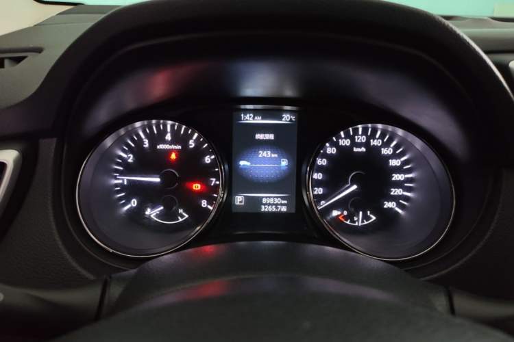 Used Nissan Qashqai 2016 2.0L CVT Elite Edition Instrument Cluster