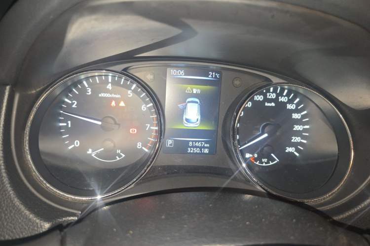 Used Nissan Qashqai 2016 2.0L CVT Luxury Edition Instrument Cluster