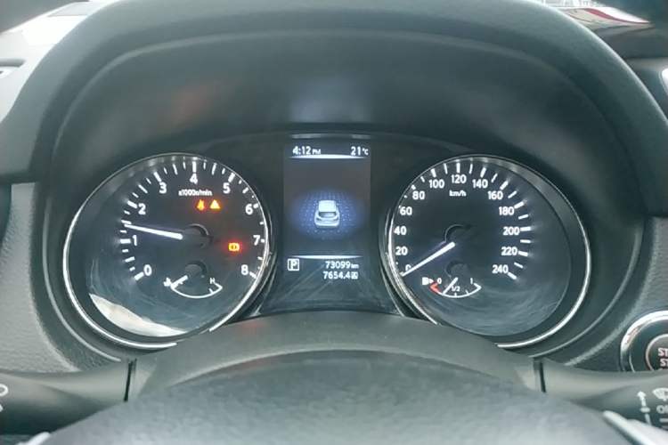 Used Nissan Qashqai 2016 2.0L CVT Luxury Edition Instrument Cluster