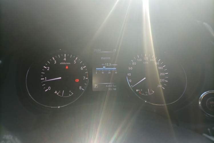 Used Nissan Qashqai 2016 2.0L CVT Elite Edition Instrument Cluster