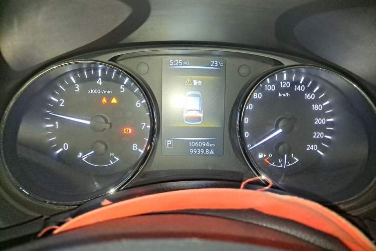 Used Nissan Qashqai 2016 2.0L CVT Elite Edition Instrument Cluster