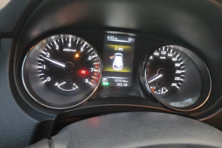Used Nissan Qashqai 2016 2.0L CVT Elite Edition Instrument Cluster