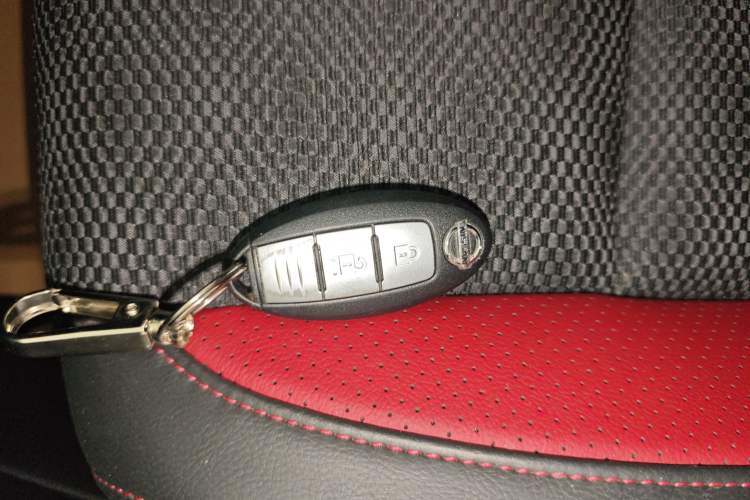 Used Nissan Qashqai 2016 2.0L CVT Luxury Edition Interior 1