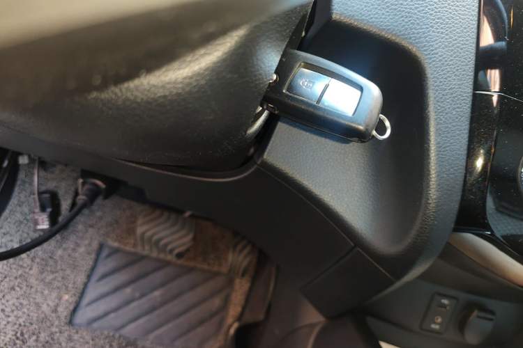 Used Nissan Qashqai 2016 2.0L CVT Elite Edition Interior 1