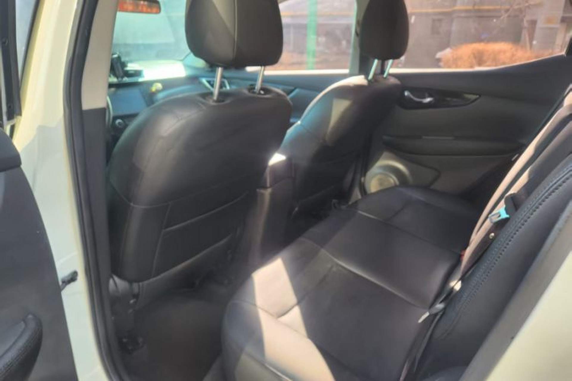 Used Nissan Qashqai 2016 2.0L CVT Elite Edition Interior 3