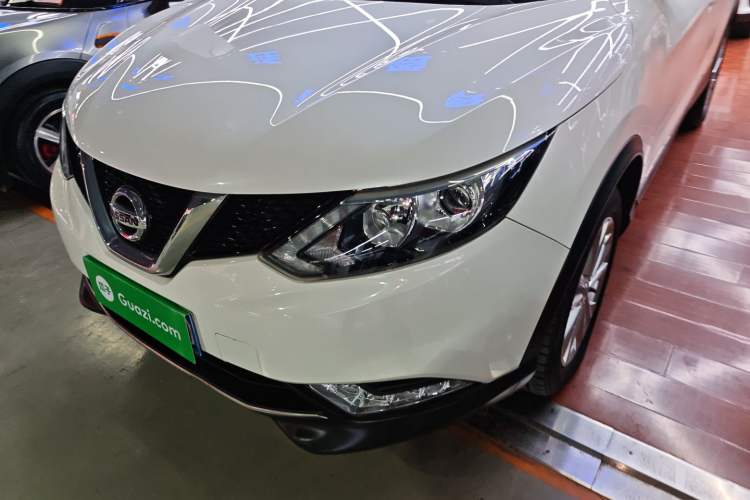 Used Nissan Qashqai 2016 2.0L CVT Elite Edition Left Front Headlight