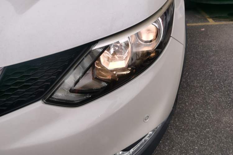 Used Nissan Qashqai 2016 2.0L CVT Flagship Edition Left Front Headlight