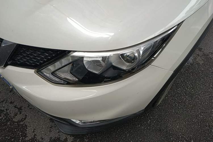 Used Nissan Qashqai 2016 2.0L CVT Elite Edition Left Front Headlight