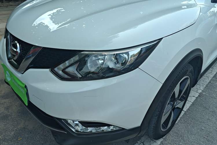 Used Nissan Qashqai 2016 2.0L CVT Luxury Edition Left Front Headlight