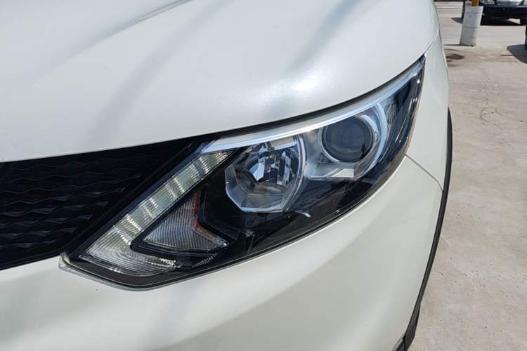 Used Nissan Qashqai 2016 1.2T CVT Fashion Edition Left Front Headlight