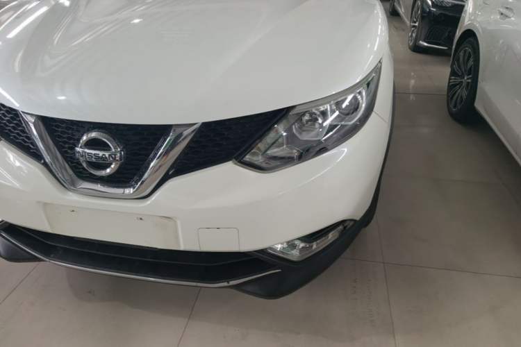 Used Nissan Qashqai 2016 2.0L CVT Elite Edition Left Front Headlight