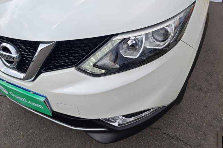 Used Nissan Qashqai 2016 2.0L CVT Elite Edition Left Front Headlight