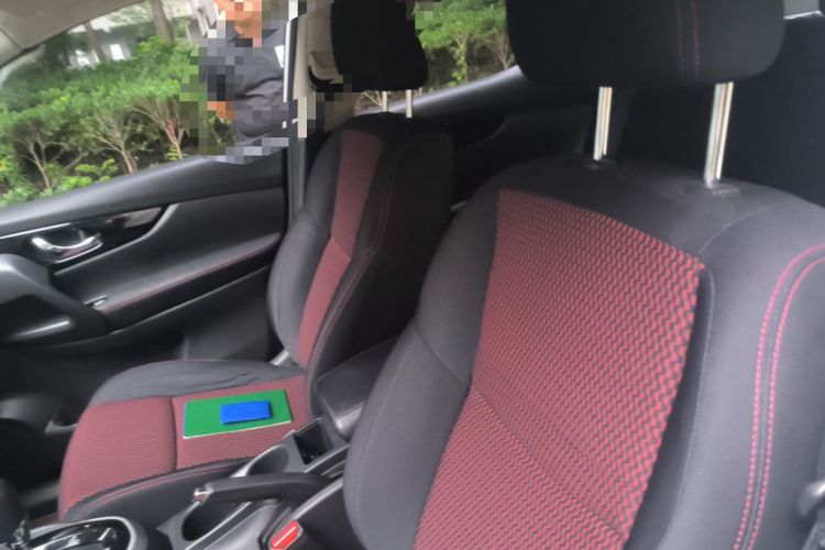 Used Nissan Qashqai 2016 2.0L CVT Elite Edition Left Front Seat