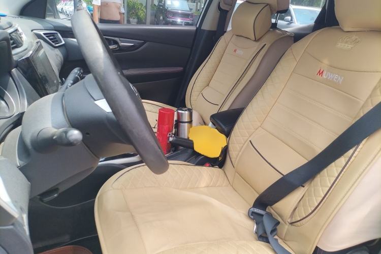 Used Nissan Qashqai 2016 2.0L CVT Elite Edition Left Front Seat