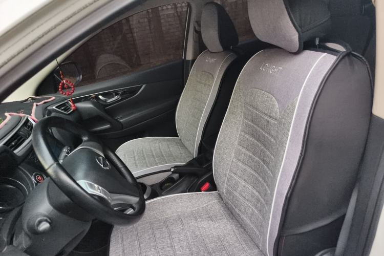 Used Nissan Qashqai 2016 2.0L CVT Luxury Edition Left Front Seat