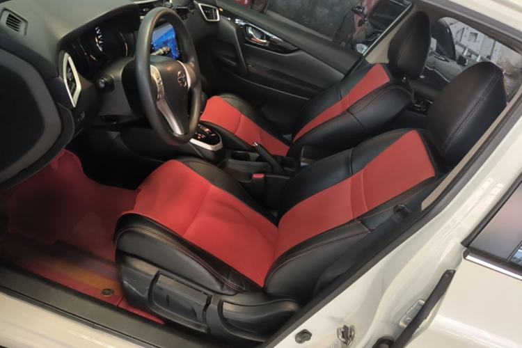 Used Nissan Qashqai 2016 2.0L CVT Elite Edition Left Front Seat