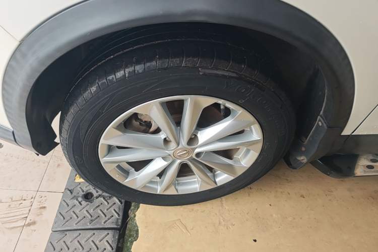 Used Nissan Qashqai 2016 1.2T CVT Fashion Edition Left Front Wheel Hub