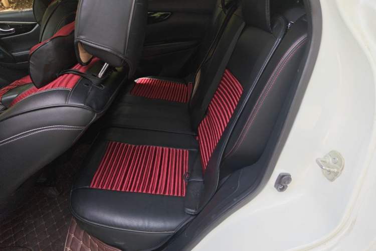 Used Nissan Qashqai 2016 2.0L CVT Leading Edition Left Rear Seat