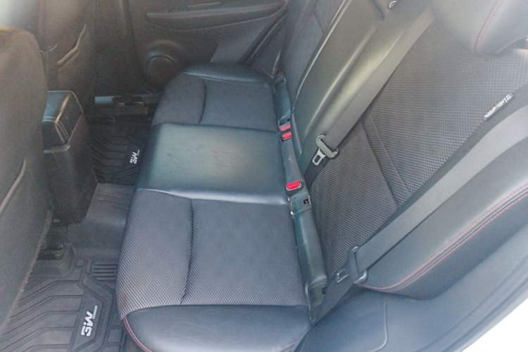 Used Nissan Qashqai 2016 2.0L CVT Luxury Edition Left Rear Seat