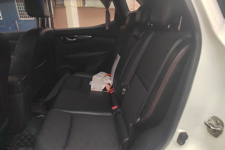 Used Nissan Qashqai 2016 2.0L CVT Luxury Edition Left Rear Seat