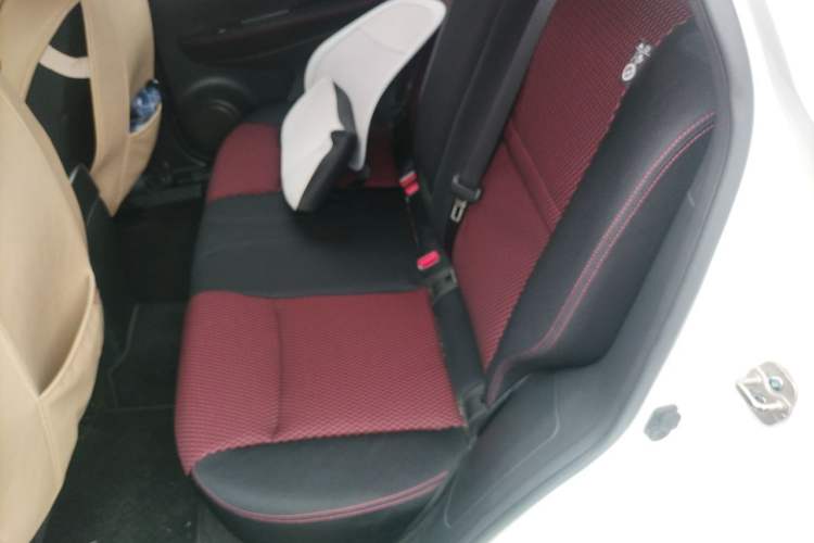 Used Nissan Qashqai 2016 2.0L CVT Elite Edition Left Rear Seat