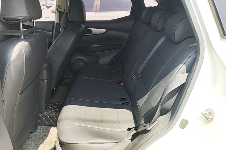 Used Nissan Qashqai 2016 1.2T CVT Fashion Edition Left Rear Seat