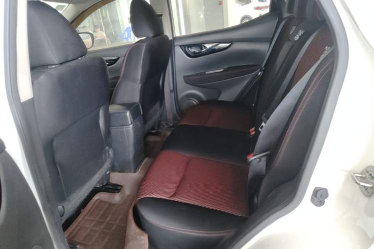 Used Nissan Qashqai 2016 2.0L CVT Elite Edition Left Rear Seat