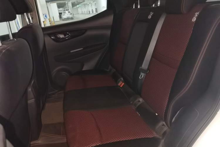 Used Nissan Qashqai 2016 2.0L CVT Elite Edition Left Rear Seat