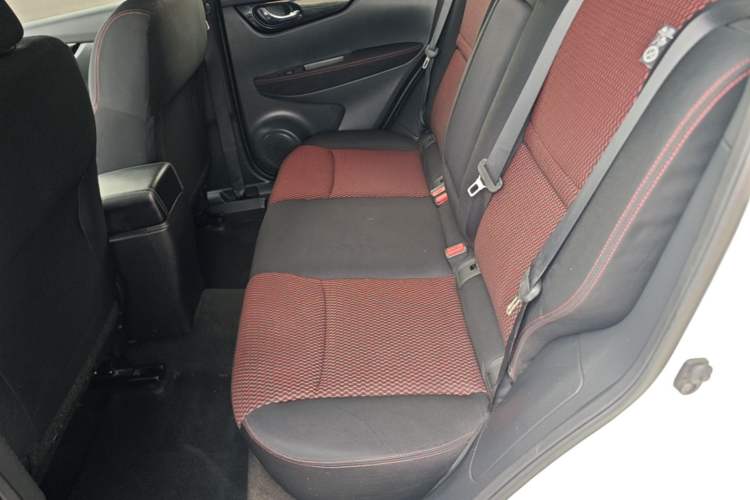 Used Nissan Qashqai 2016 2.0L CVT Elite Edition Left Rear Seat
