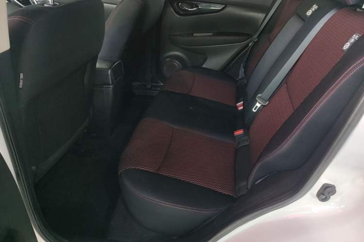 Used Nissan Qashqai 2016 2.0L CVT Elite Edition Left Rear Seat