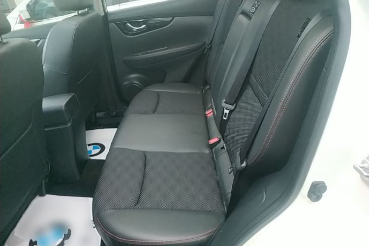 Used Nissan Qashqai 2016 2.0L CVT Luxury Edition Left Rear Seat