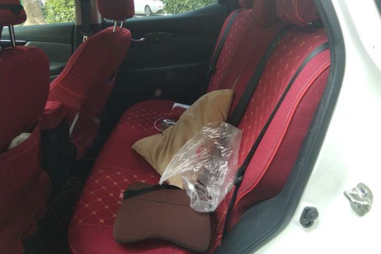 Used Nissan Qashqai 2016 2.0L CVT Luxury Edition Left Rear Seat
