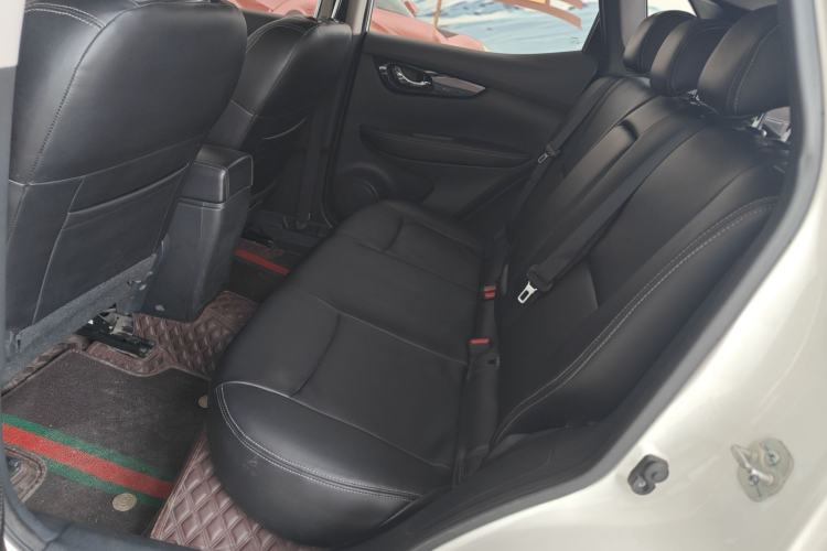 Used Nissan Qashqai 2016 2.0L CVT Elite Edition Left Rear Seat